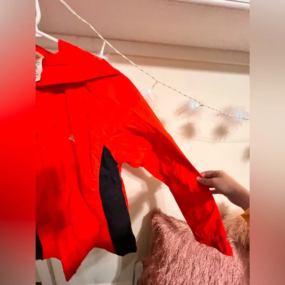 FINAL PRICE Adidas Ladies Windbreker Jacket - Picture 5 of 6